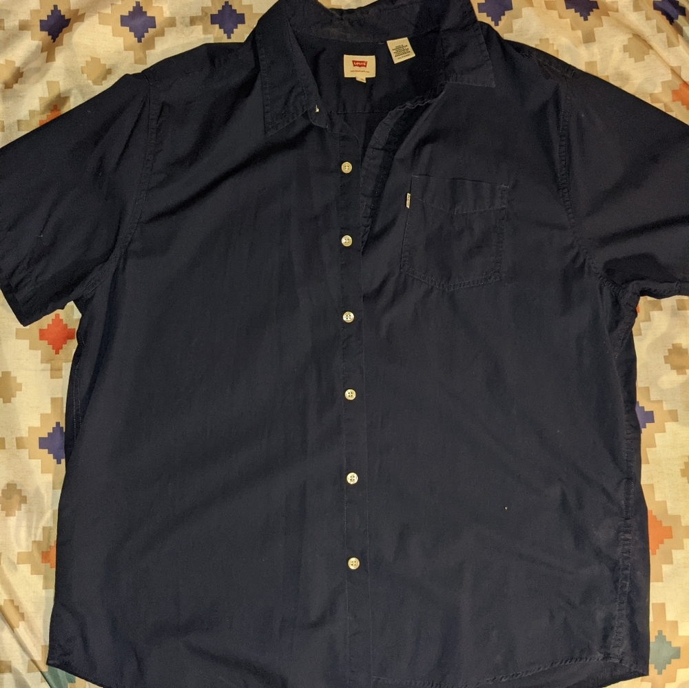 Levi's button up plain colored long sleeve shirt